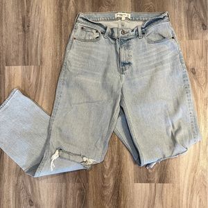 Abercrombie Baggy Low Rise Jeans
